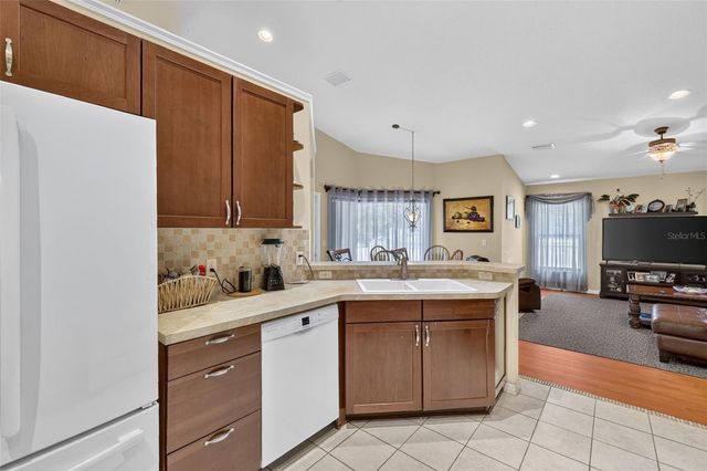 8650 SW 27TH AVENUE, Ocala, FL 34476