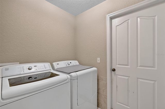 8650 SW 27TH AVENUE, Ocala, FL 34476