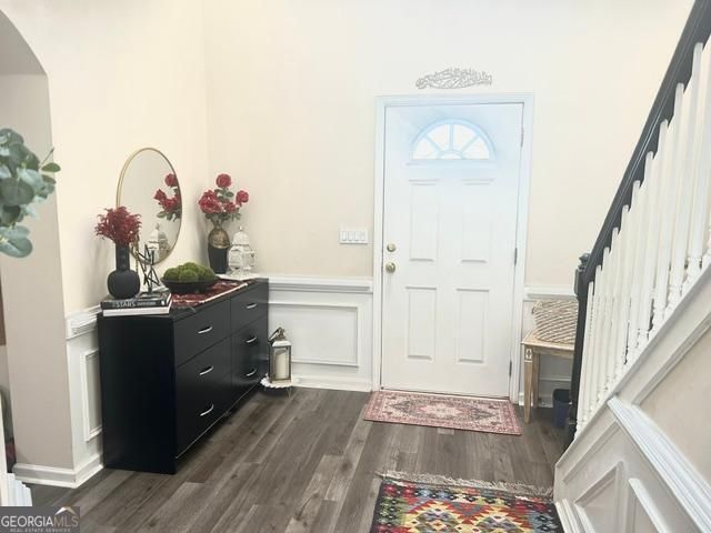 4112 Medlock River Court, Snellville, GA 30039