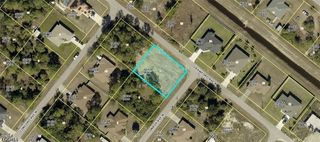 2415 Conroy AVE N, Lehigh Acres, FL 33971