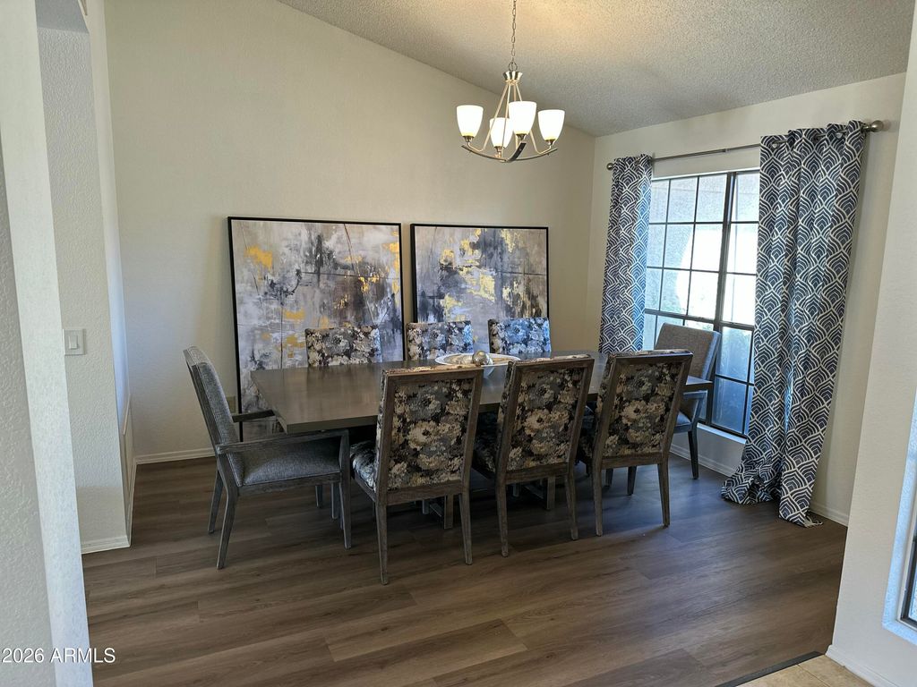 3909 E LAVENDER Lane E, Phoenix, AZ 85044 — photo 4