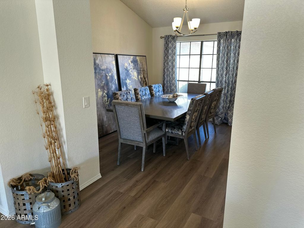 3909 E LAVENDER Lane E, Phoenix, AZ 85044 — photo 5