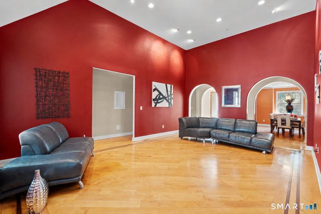 1 Walter's Way, Windsor, CT 06095