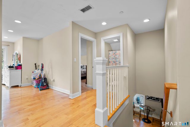 1 Walter's Way, Windsor, CT 06095