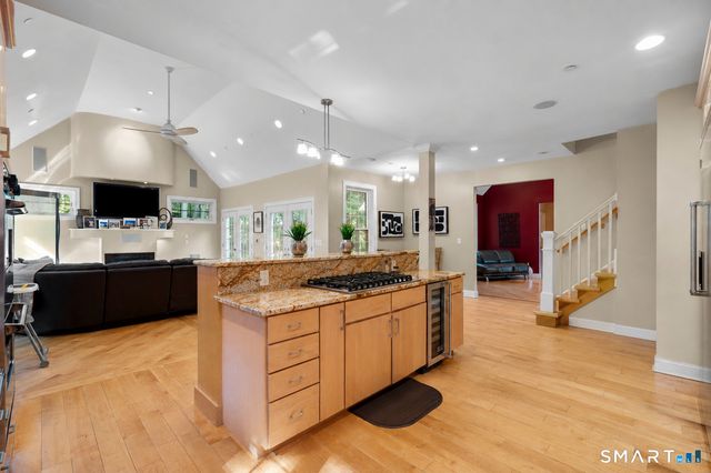 1 Walter's Way, Windsor, CT 06095