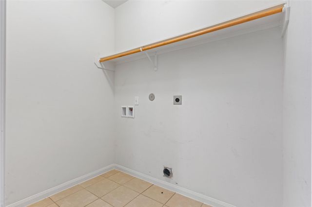 9106 Stagewood Drive, Humble, TX 77338