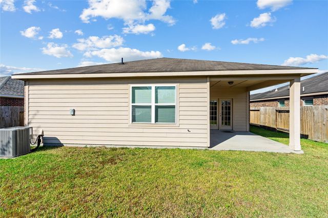 9106 Stagewood Drive, Humble, TX 77338