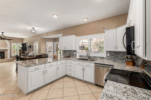 7324 E JUNE Street, Mesa, AZ 85207