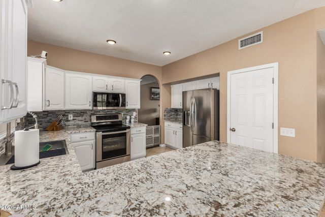 7324 E JUNE Street, Mesa, AZ 85207