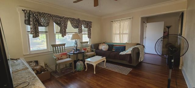 1534 E Home Avenue, Fresno, CA 93728