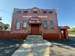 32 Beers Street, Bridgeport, CT 06606