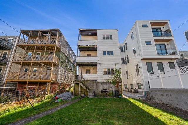 574 East 3rd Street, Boston, MA 02127