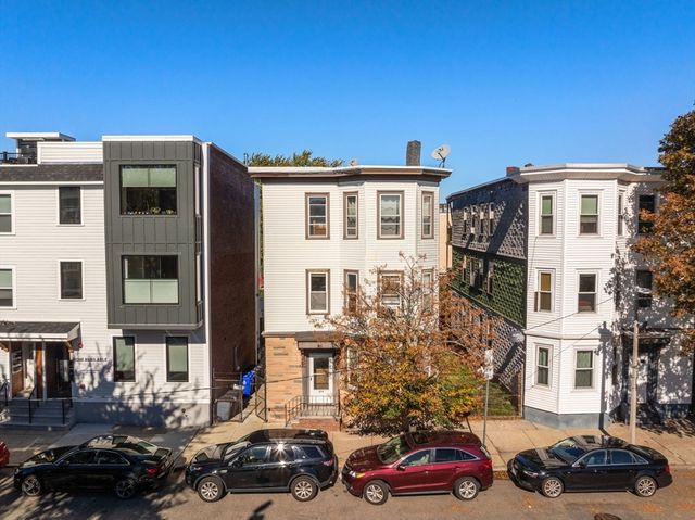 574 East 3rd Street, Boston, MA 02127