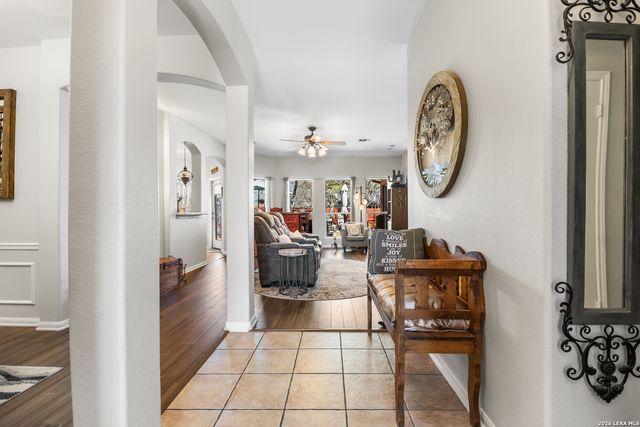 1515 Crescent Woods, San Antonio, TX 78258