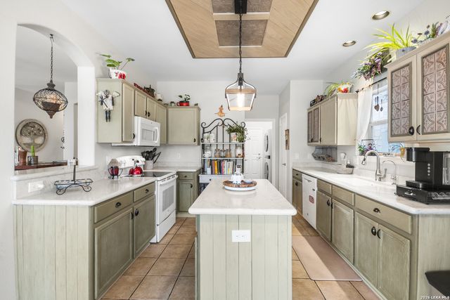 1515 Crescent Woods, San Antonio, TX 78258