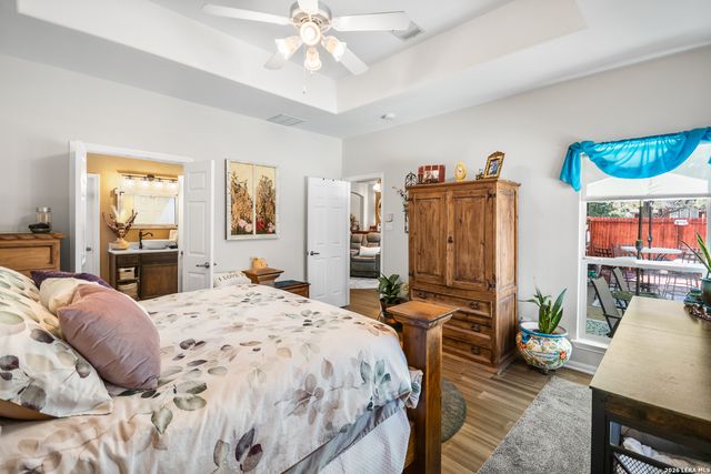 1515 Crescent Woods, San Antonio, TX 78258