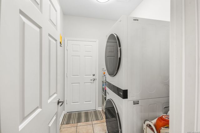 1515 Crescent Woods, San Antonio, TX 78258