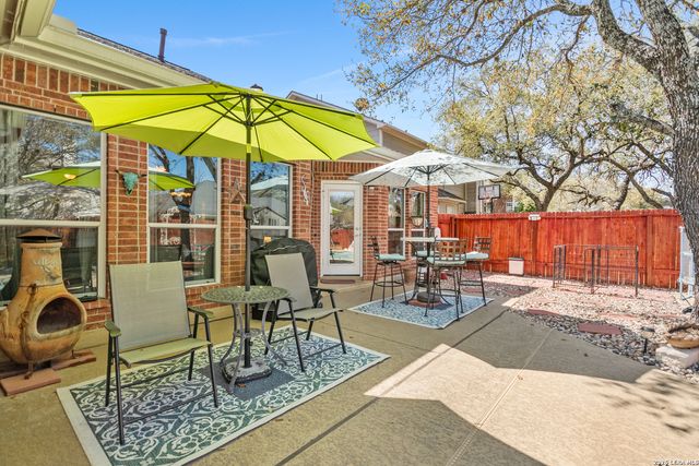 1515 Crescent Woods, San Antonio, TX 78258