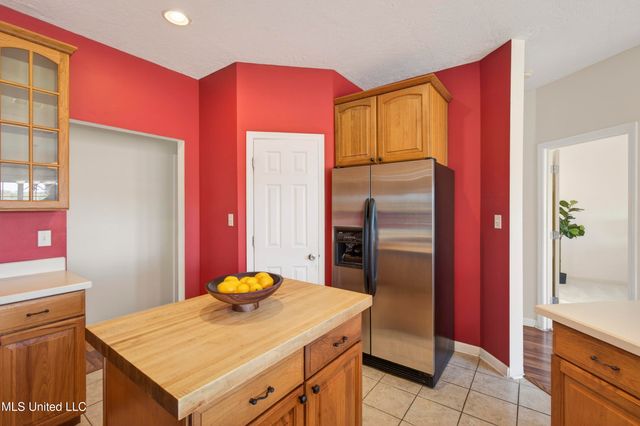 5914 Chicopee Trace, Ocean Springs, MS 39564