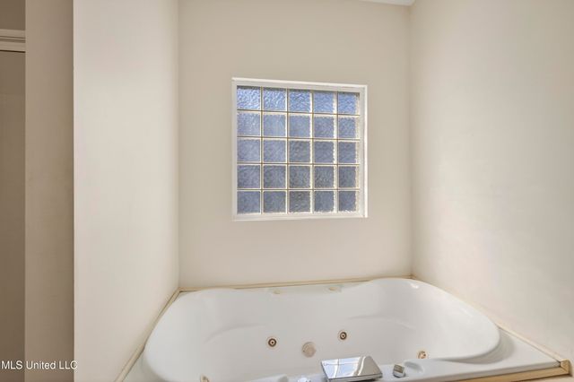 5914 Chicopee Trace, Ocean Springs, MS 39564