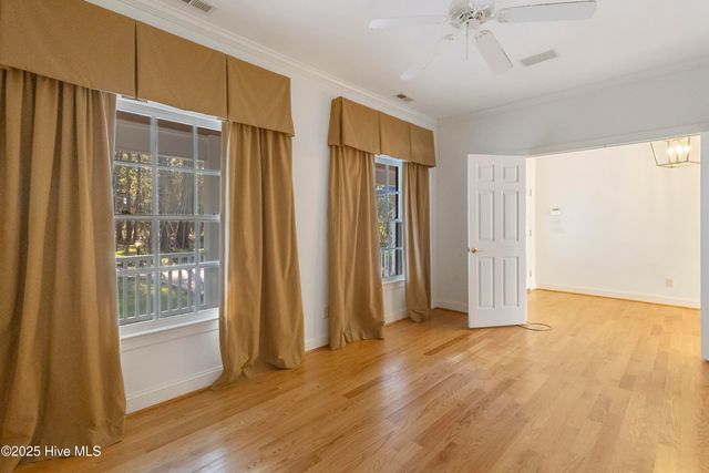 4472 Croomsbridge Road, Burgaw, NC 28425