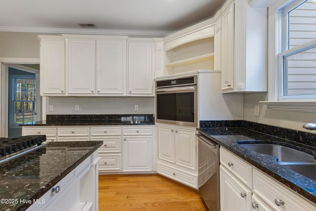 4472 Croomsbridge Road, Burgaw, NC 28425