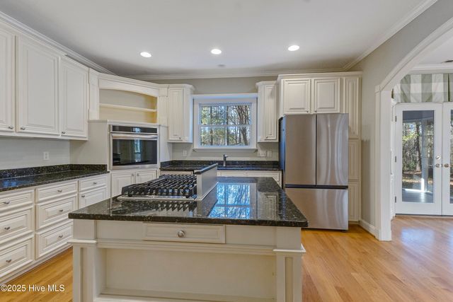 4472 Croomsbridge Road, Burgaw, NC 28425