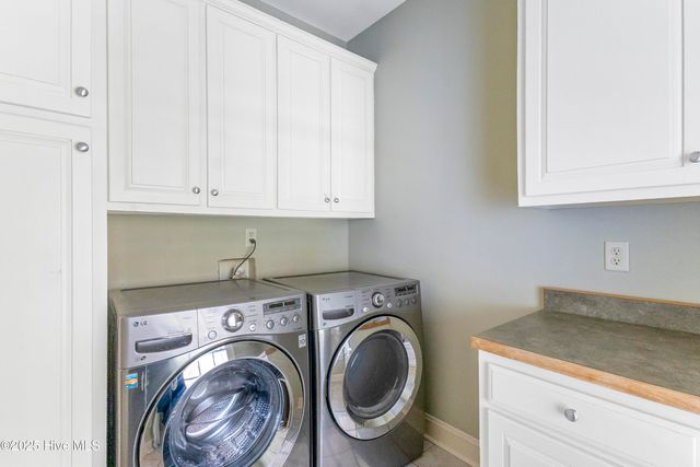 4472 Croomsbridge Road, Burgaw, NC 28425