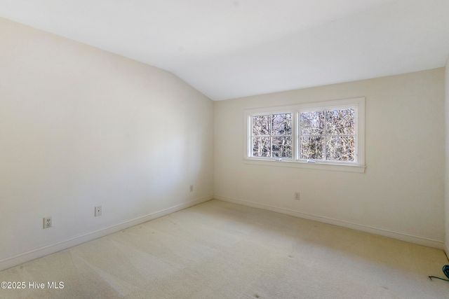 4472 Croomsbridge Road, Burgaw, NC 28425