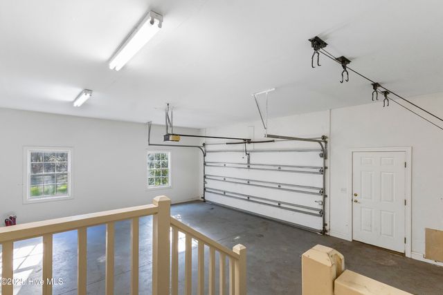 4472 Croomsbridge Road, Burgaw, NC 28425