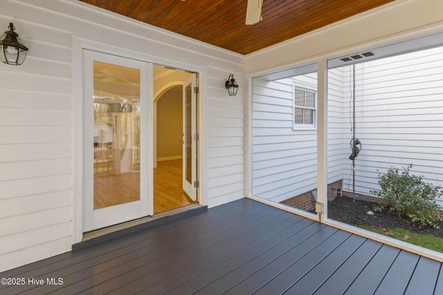 4472 Croomsbridge Road, Burgaw, NC 28425