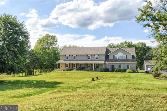 1010 SWEETBRIAR RD, Perkasie, PA 18944
