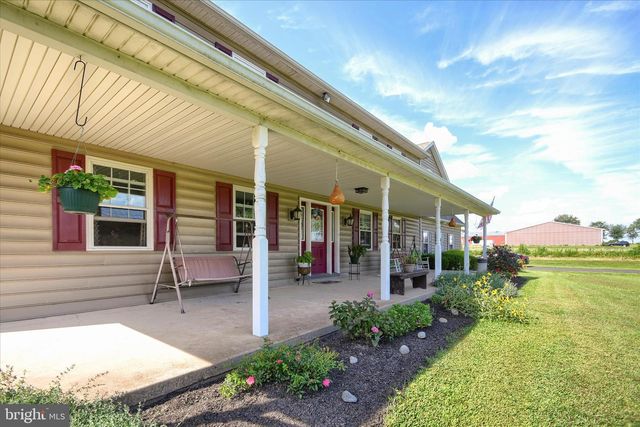 1010 SWEETBRIAR RD, Perkasie, PA 18944