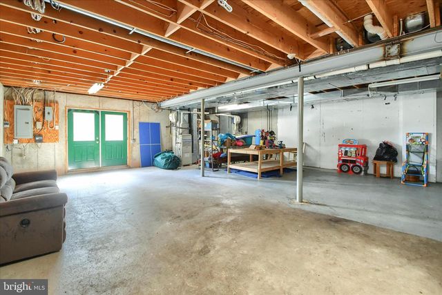 1010 SWEETBRIAR RD, Perkasie, PA 18944