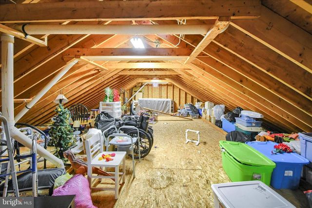 1010 SWEETBRIAR RD, Perkasie, PA 18944
