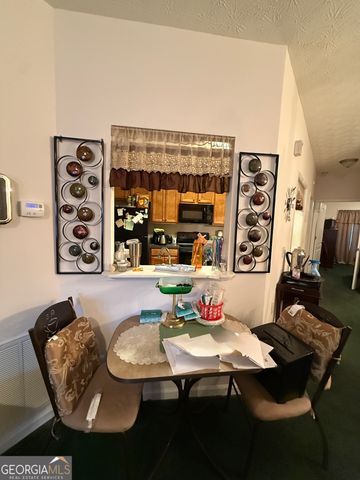 6878 Tara Oaks Drive, Riverdale, GA 30274