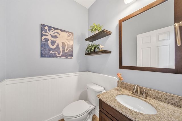 23 Tulip Way, Medway, MA 02053