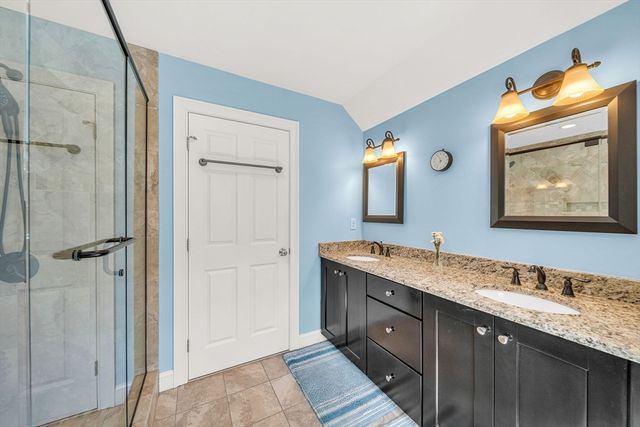 23 Tulip Way, Medway, MA 02053