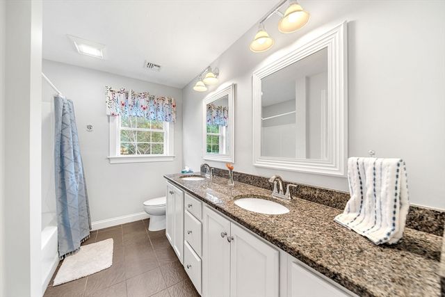 23 Tulip Way, Medway, MA 02053