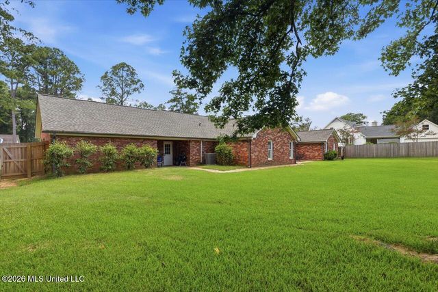 50 Peachtree Lane, Madison, MS 39110