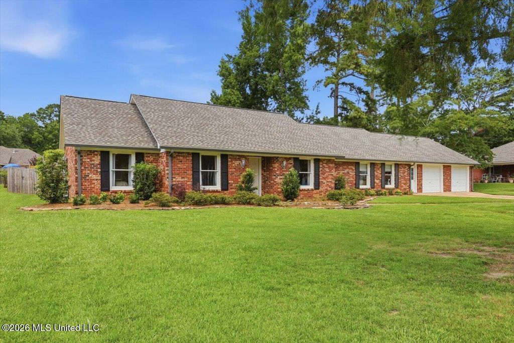 50 Peachtree Lane, Madison, MS 39110