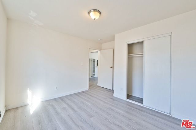 431 W 112th Street, Los Angeles, CA 90061