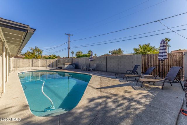 8311 E MACKENZIE Drive, Scottsdale, AZ 85251