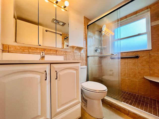 260 Dorchester K, West Palm Beach, FL 33417