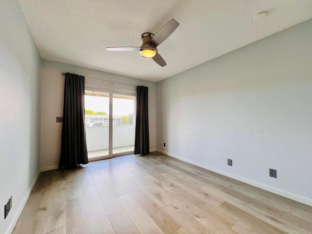 260 Dorchester K, West Palm Beach, FL 33417