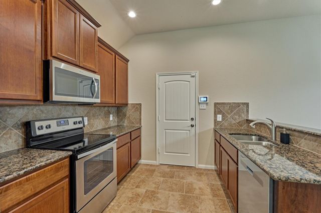 13211 Salem Circle, Montgomery, TX 77356