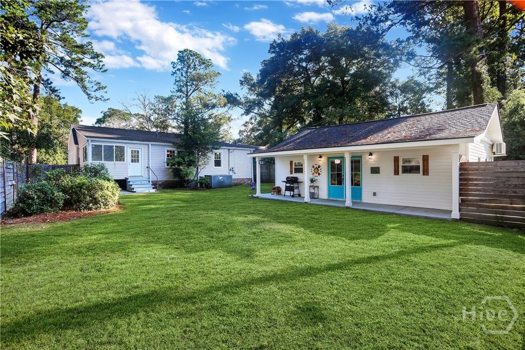 Image 56 of property listing at 121 E 65th Street, Savannah, GA 31405