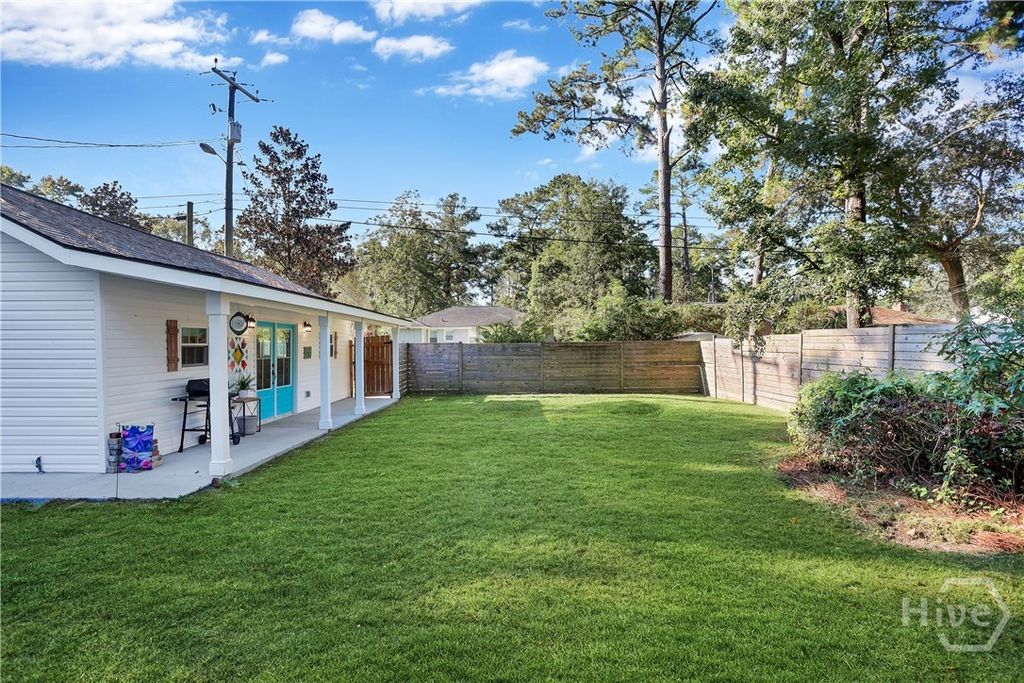 Image 58 of property listing at 121 E 65th Street, Savannah, GA 31405
