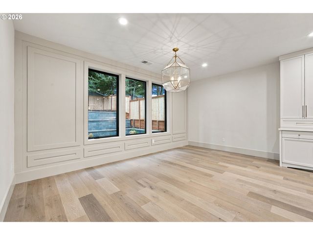 4024 Norfolk St, West Linn, OR 97068