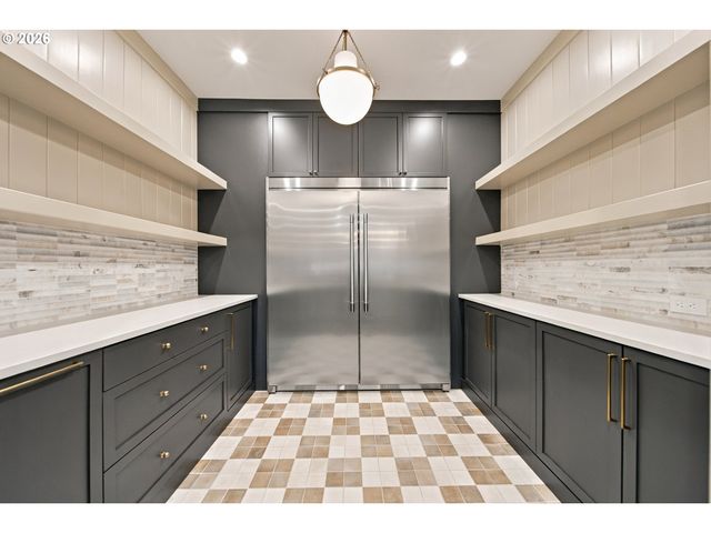 4024 Norfolk St, West Linn, OR 97068